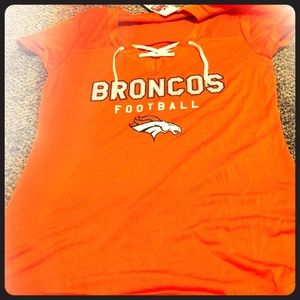Denver Broncos. NWT. Women’s Size M.